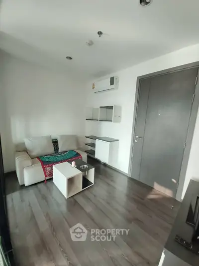 1 Bedroom Condo at The Base Park East Sukhumvit 77-8