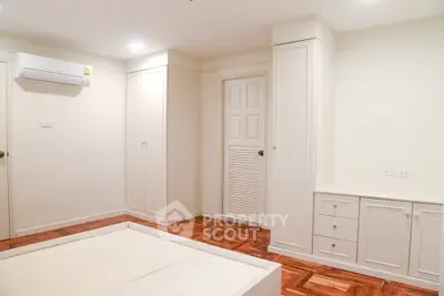  2 Bedrooms Condo at M Towers-5