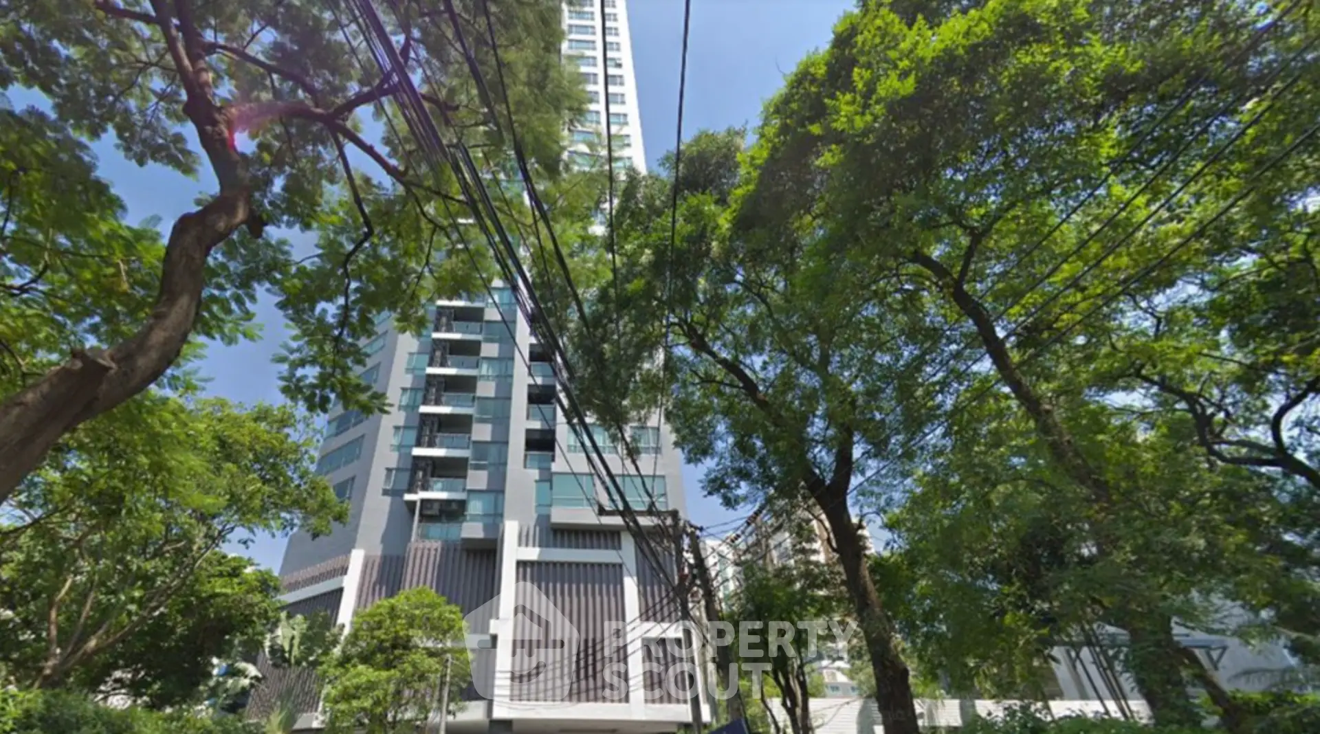 H Sukhumvit 43