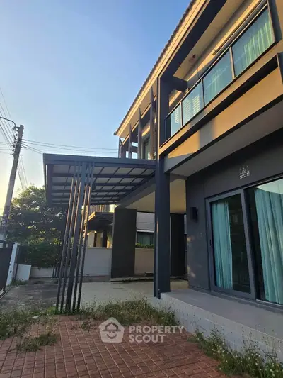 image_rental-27706815