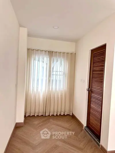 image_rental-30210052