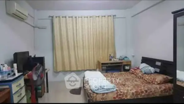 image_rental-31319385