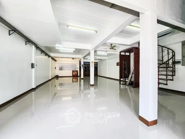 image_rental-11977870