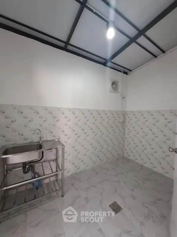 image_rental-29990942