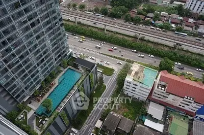  1 Bedroom Condo at Ideo Sathorn Tha Phra-4