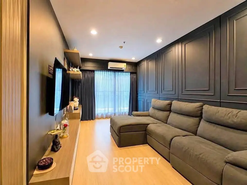 Luxurious living room with elegant decor and spacious seating area