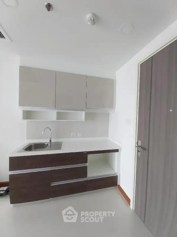 image_rental-8973294