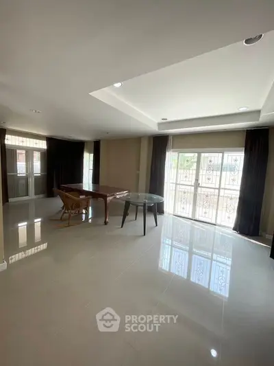 image_rental-27176791