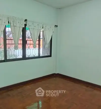 Screenshot 2568-12-20 at 19.34.46.jpg