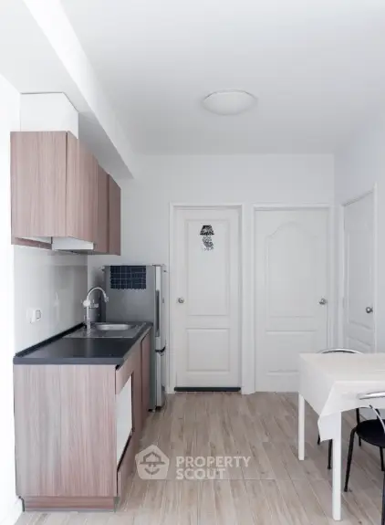 Screenshot 2025-11-10 203516.png