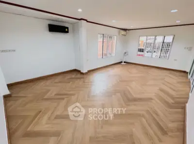 Screenshot 2568-09-15 at 12.21.50.jpg