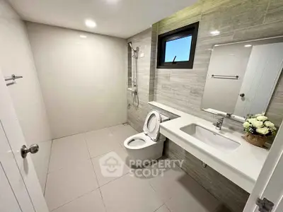 image_rental-26982064