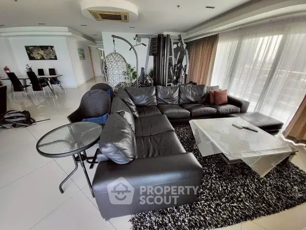 image_rental-27148529