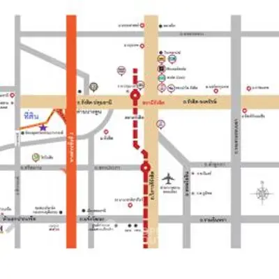 Detailed map showing real estate location with nearby amenities and transportation routes.