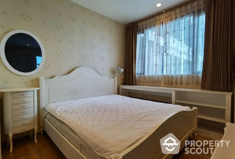  1 Bedroom Condo at Fuse Sathorn Taksin-1