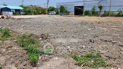 Spacious vacant land plot ideal for development in a prime location with potential for residential or commercial use.