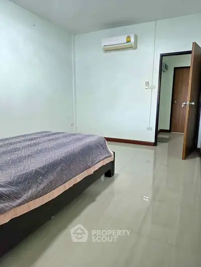 image_rental-30800972