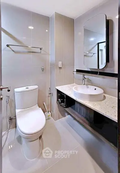 Modern bathroom with sleek fixtures and elegant design