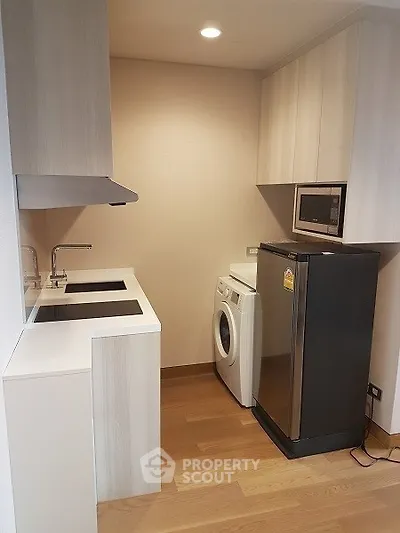 1 Bedroom Condo at The Lumpini 24-5