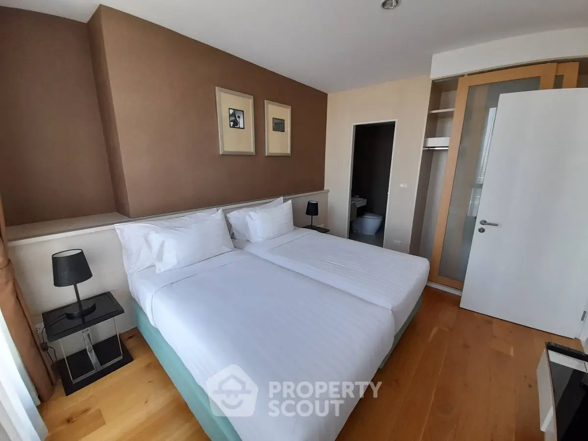  1 Bedroom Condo at Up Ekamai-1