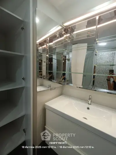 image_rental-28507478