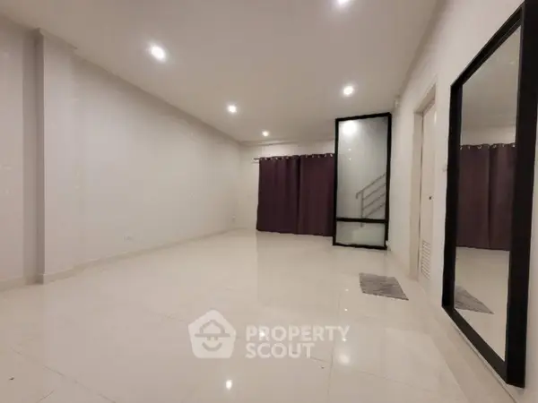 image_rental-6464427