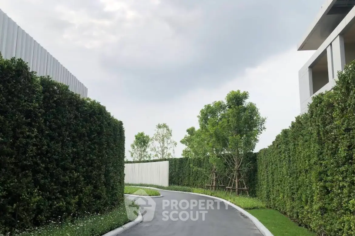 Screenshot 2025-12-01 125128.png