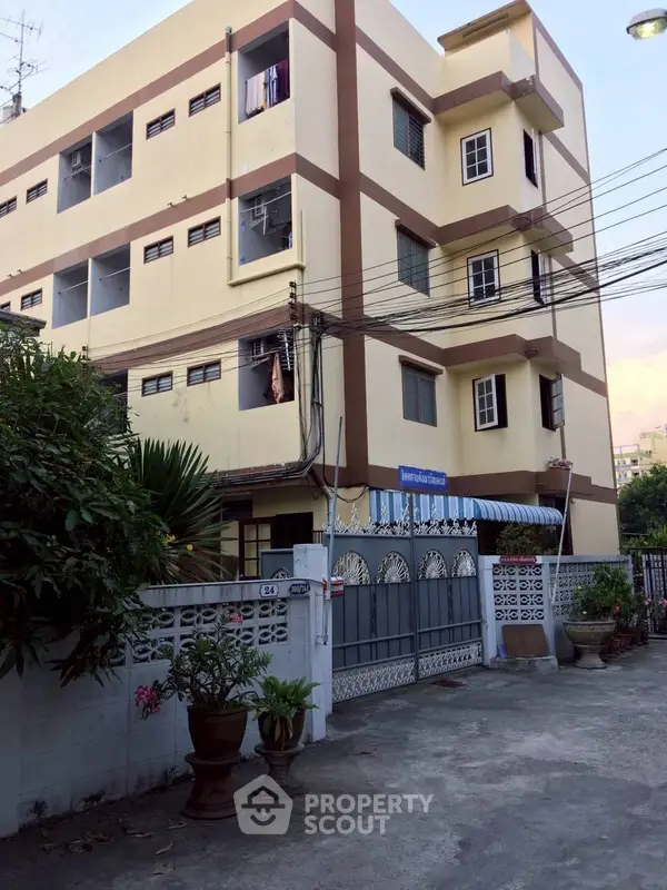 image_rental-28198514