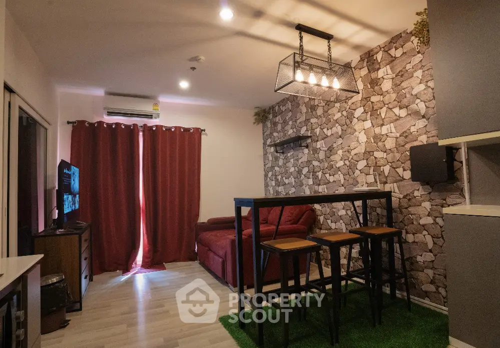 1 Bedroom Condo at The Key Sathorn Charoenraj Livingroom