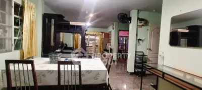 image_rental-30479077