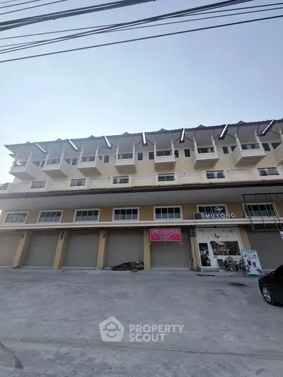 image_rental-30922871