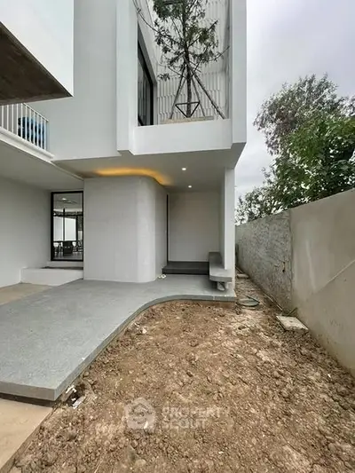 image_rental-29238239