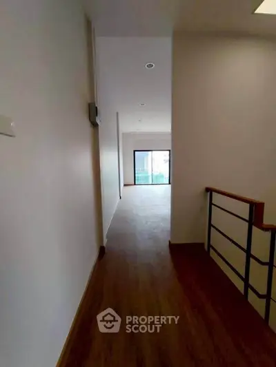 image_rental-27147750