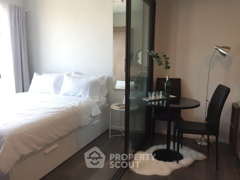 1 Bedroom Condo at The Stage Taopoon Interchange-1