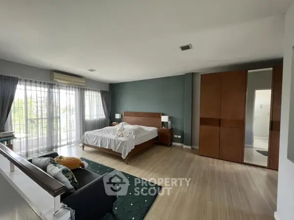 image_rental-28656058