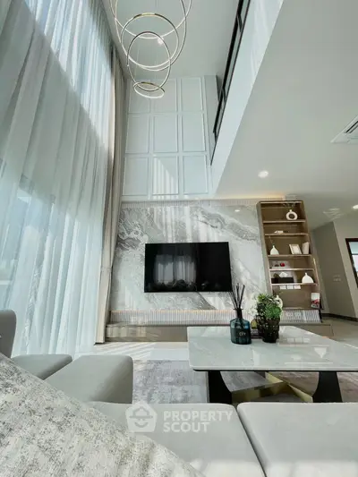 image_rental-29370307