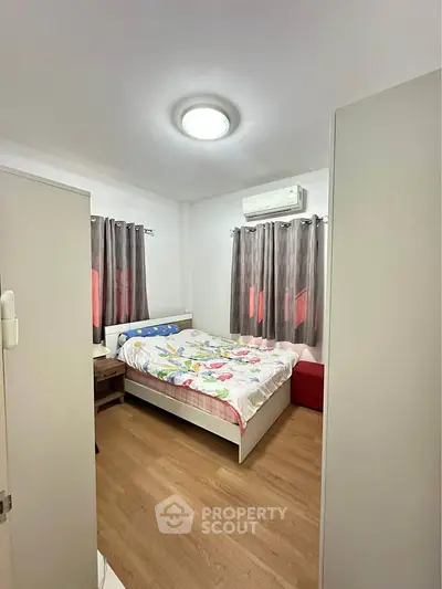 image_rental-27751270