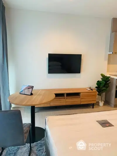  1 Bedroom Condo at Life Sathorn 10-3