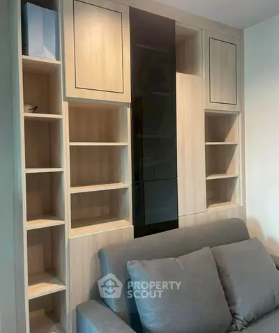 image_rental-27012095