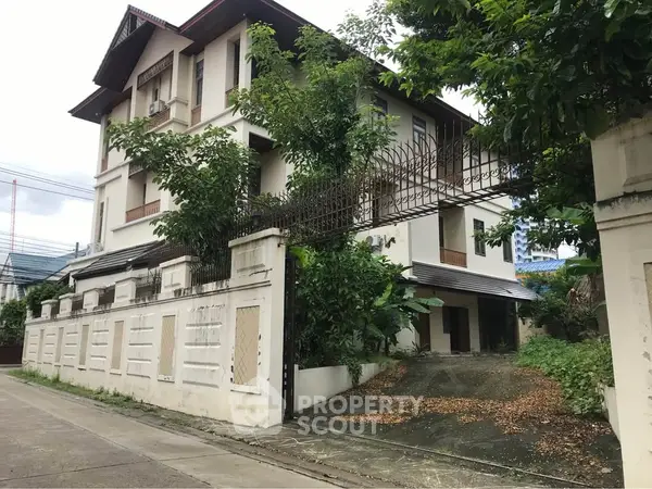 image_rental-29225758