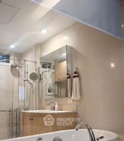 Screenshot 2569-02-20 at 20.17.30.jpg