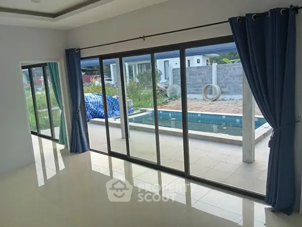 image_rental-28343541