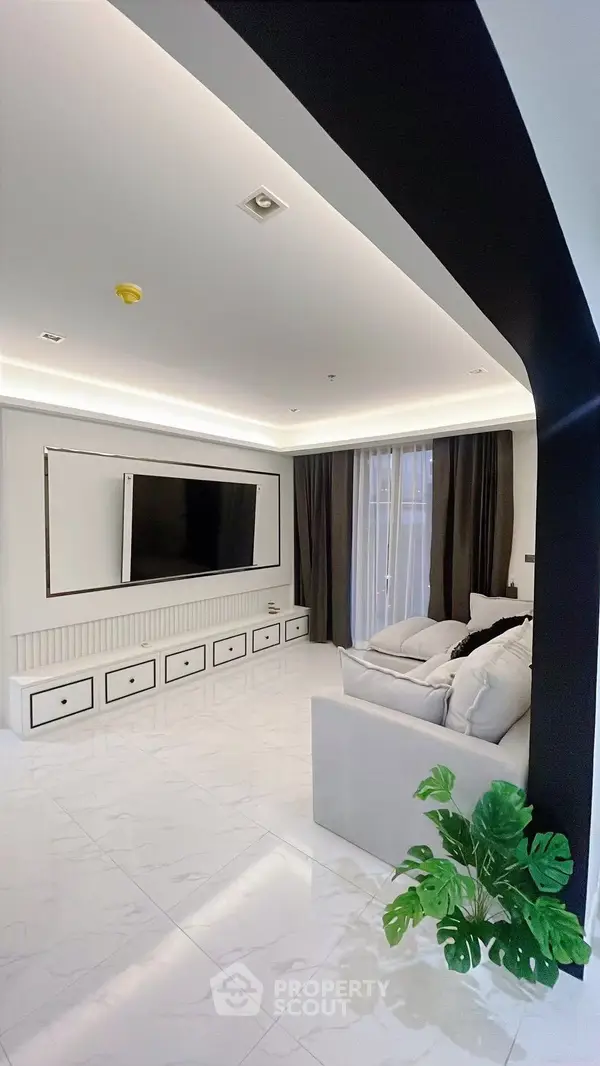 image_rental-30841137