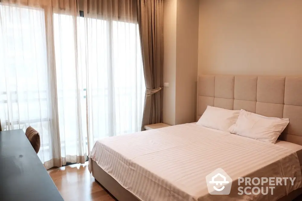  2 Bedrooms Condo at Bright Sukhumvit 24 Condominium-1