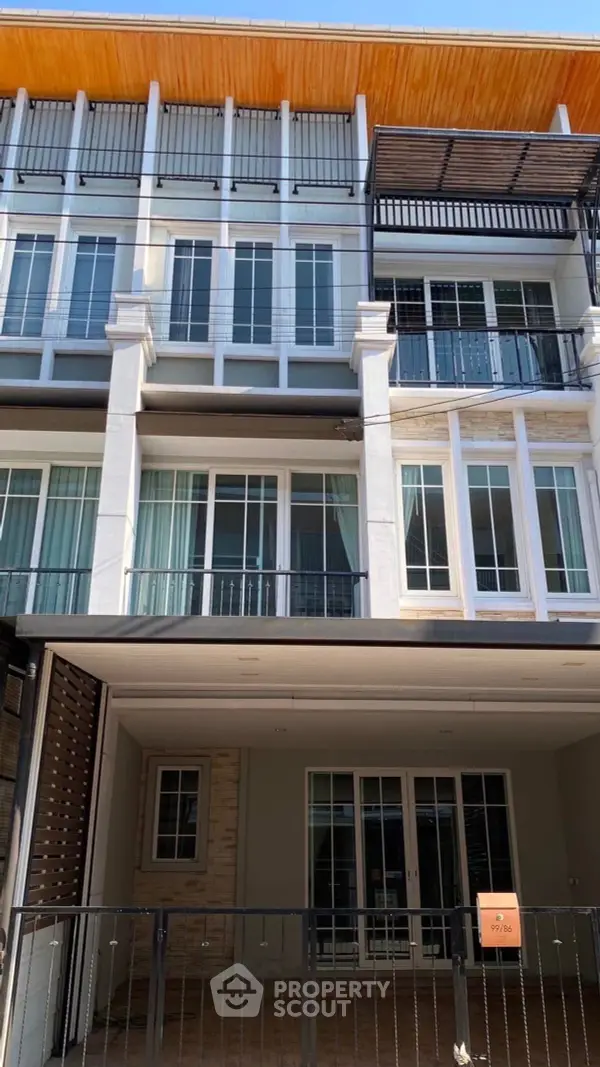 image_rental-23535720