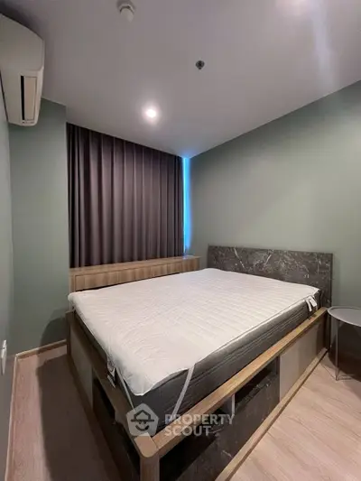 Modern bedroom with minimalist design and cozy ambiance