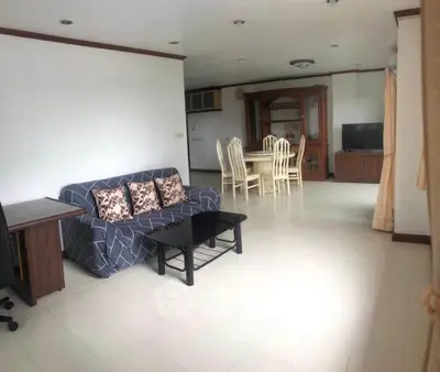 image_rental-26706429