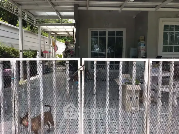 image_rental-6651149