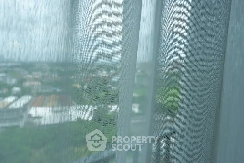  1 Bedroom Condo at Ideo Mobi Sukhumvit-1
