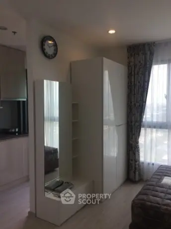  1 Bedroom Condo at Ideo Mobi Sukhumvit Eastgate-1